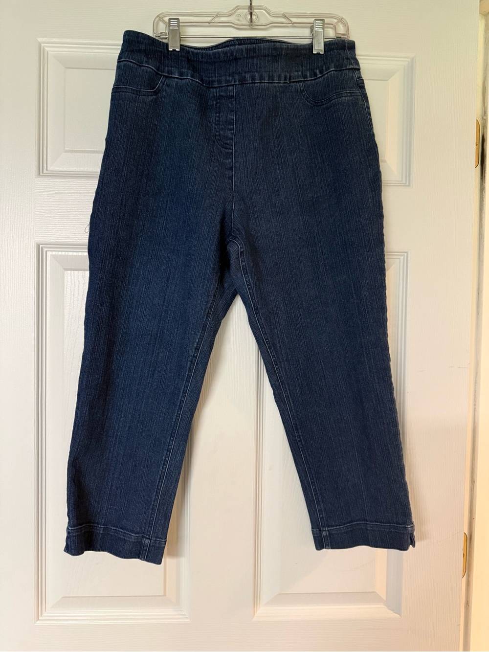 Soft Surroundings Dark Wash Denim Capri Pants Size Petite Medium